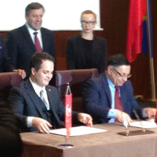 ISPAT-Polish investment agency sign MoU on cooperation