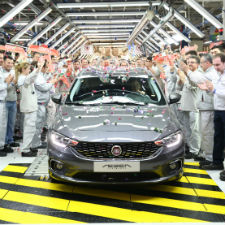 Fiat unveils Turkish-made Tipo/Egea hatchback 