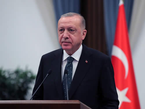 Türkiye Lights First Gas Flare in Black Sea