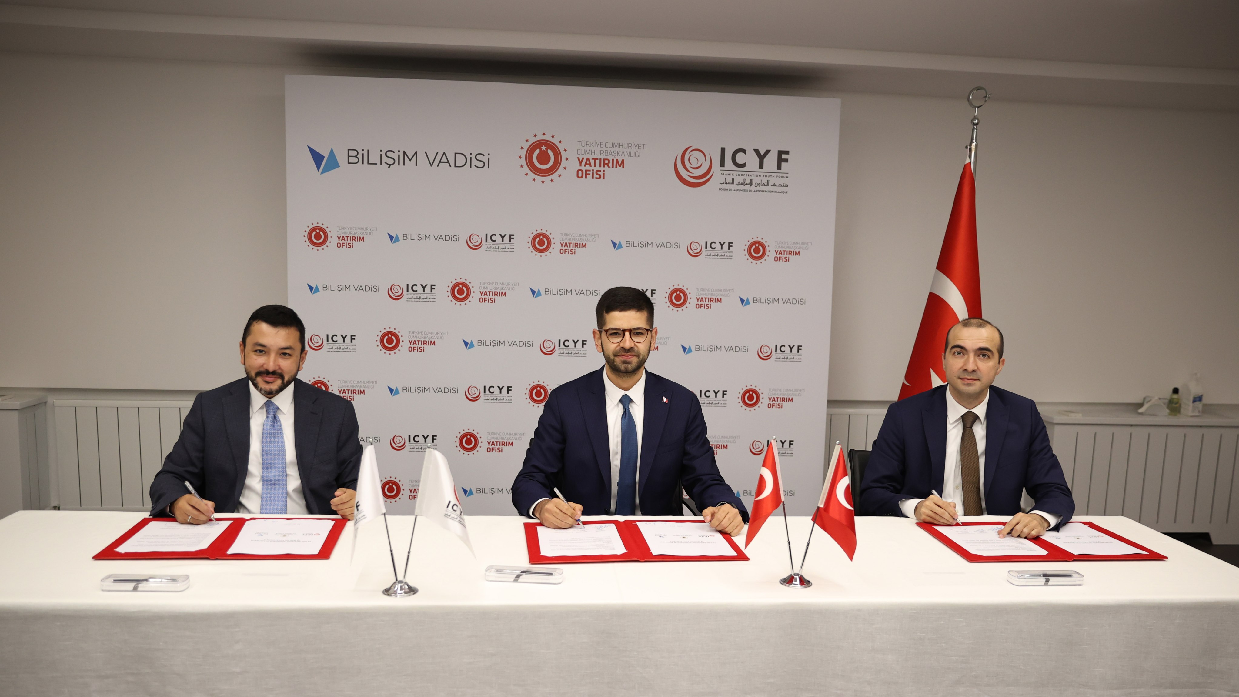 Investment Office Unveils “International Incubation Center for Startups” in Istanbul