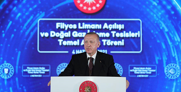 Türkiye Unveils 135 bcm Gas Reserve in Black Sea