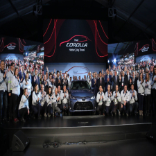Hybrid Version of Iconic Corolla Makes Global Debut as First Batch Rolls Off Line