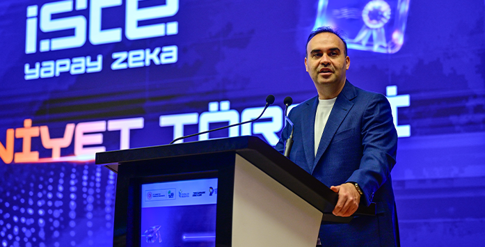 Minister Kacır Announces USD 3 Billion Public Funding Program to Accelerate Data Center and AI Investments