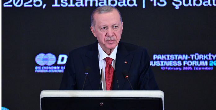 President Erdoğan Strengthens Türkiye-Pakistan Economic Cooperation at Business Forum